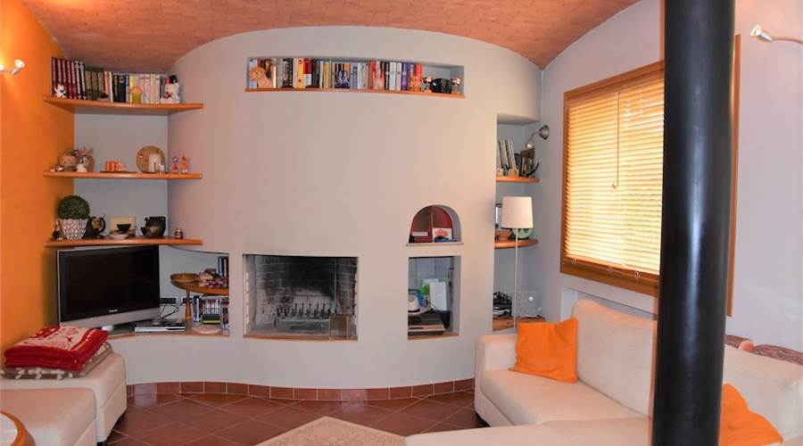 Photo 6