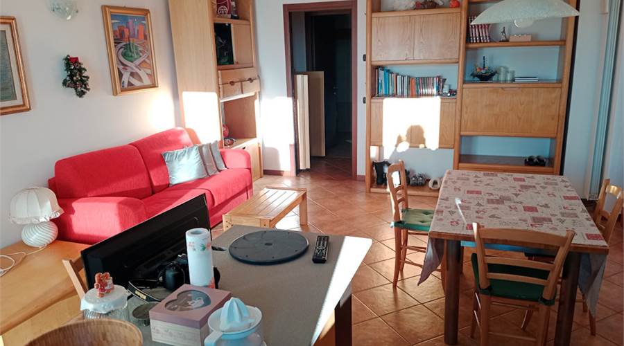 Photo 33